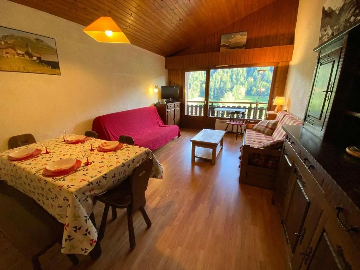 Apartment Appartement 2 Pieces, 5 Pers, Le Grand-Bornand, Lumineux, Proche Centre, Navette, Casier A Ski - Fr-1-241-54
